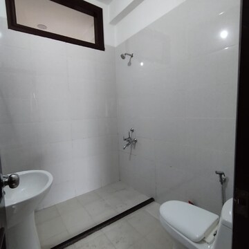 Bathroom in 2 BHK Builder Floor at Sector 47 – for Rent