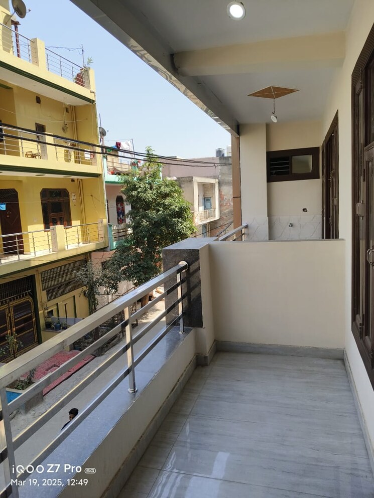 Balcony, mahendra-enclave 3 Bedroom 1250 Sq.Ft. Builder Floor In Shastri Nagar Ghaziabad 8369829