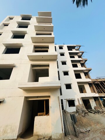 2 BHK Apartment For Sale in Raebareli Road