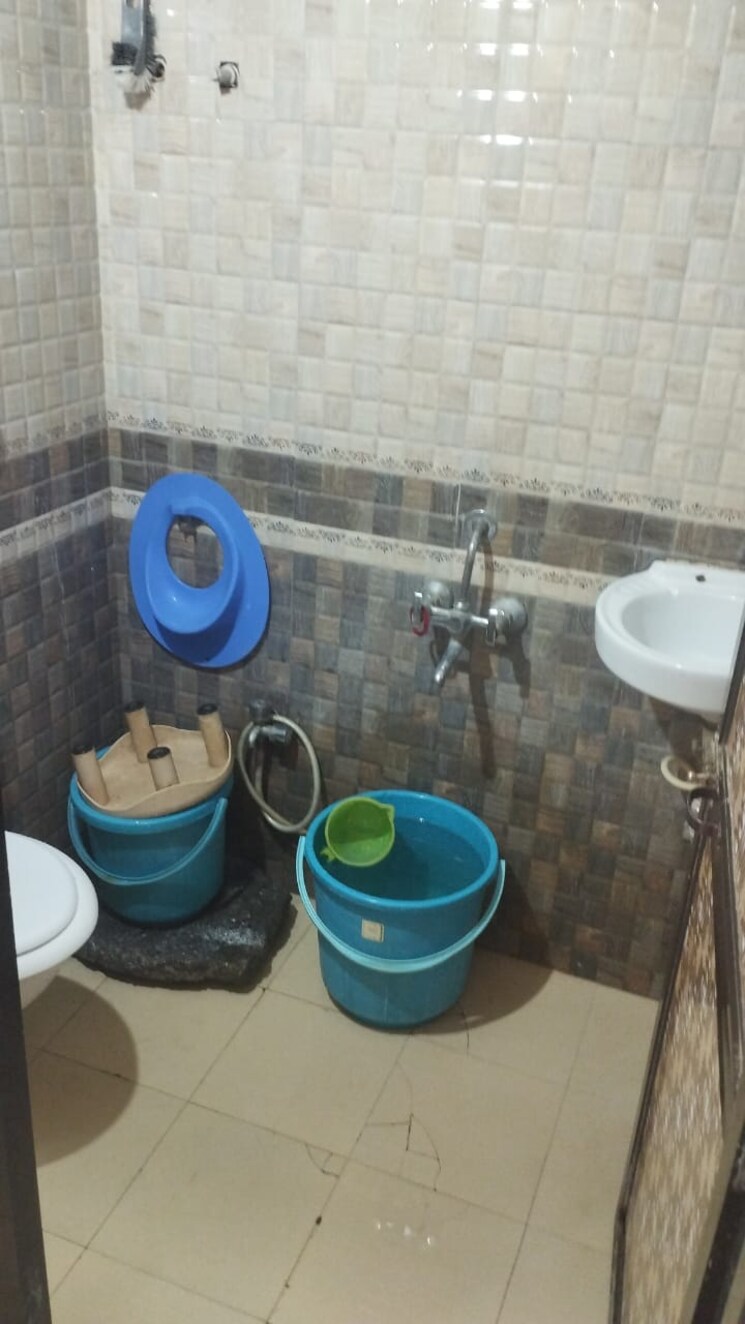 Bathroom, amar-prem-chs 1 Bedroom 627 Sq.Ft. Apartment In Taloja Sector 10 Navi Mumbai 8369846