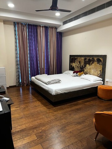 Bedroom in 3 BHK Apartment at M3M Golf Estate, Sector 65 – for Rent