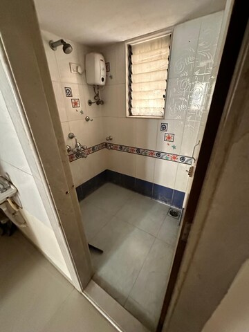 Kitchen in 1 BHK Apartment at Gokul Horizon, Kandivali East – for Rent
