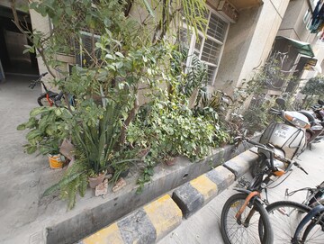 Balcony in 2 BHK Apartment at Vasundhara Sector 16 – for Sale