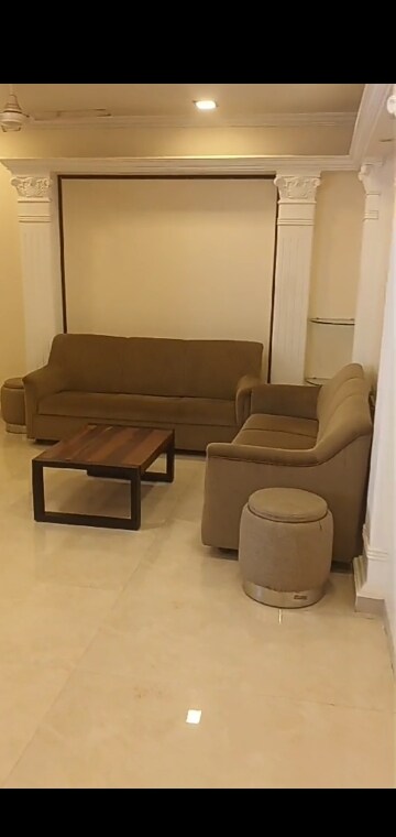 Bathroom in 2.5 BHK Apartment at Dev Chhaya, Tardeo – for Rent