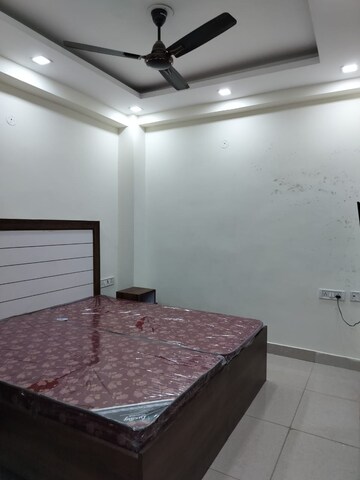 Bedroom in 1 BHK Builder Floor at Ansal Sushant Lok I, Sector 43 – for Rent