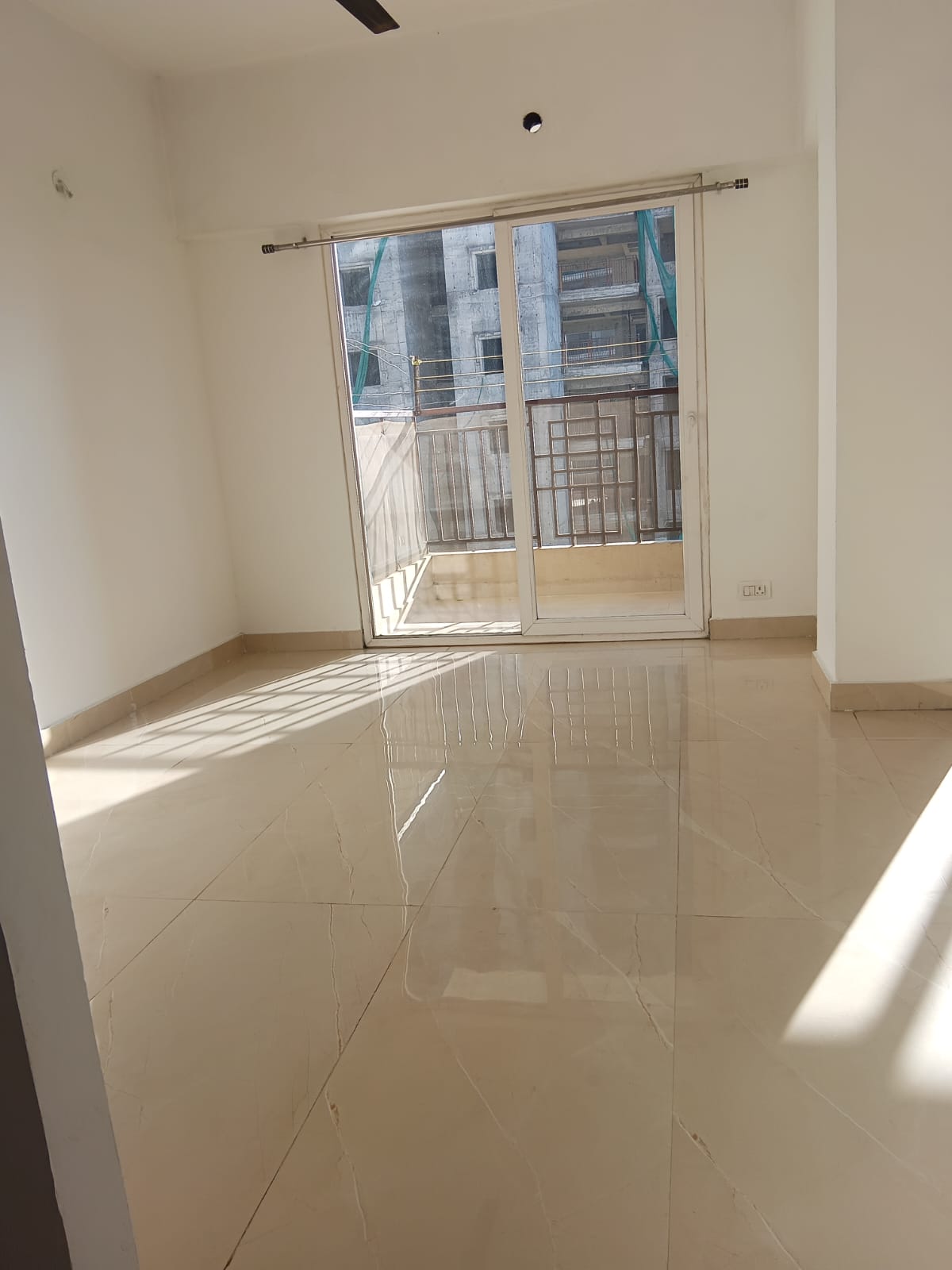 2 BHK Apartment For Sale in Ace Divino