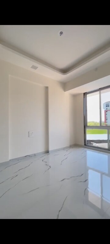 Room in 1 BHK Apartment at Atharva Deep Landmark, Nalasopara East – for Sale