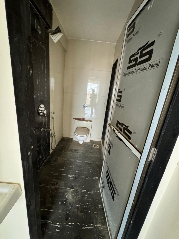 Bathroom, ulwe sector 5 2 Bedroom 1300 Sq.Ft. Apartment In Ulwe Sector 5 Navi Mumbai 8370003