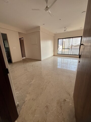 3 BHK Apartment For Rent in Khar West