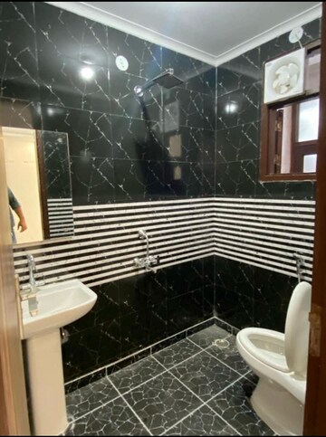 1 BHK Builder Floor For Rent in Freedom Fighters Enclave