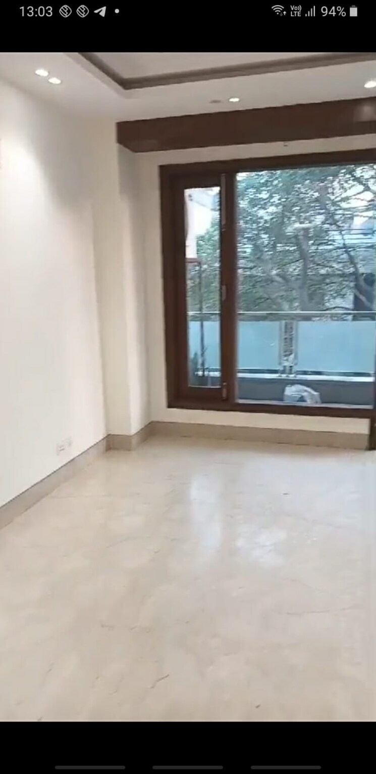 Room, safdarjung enclave 3 Bedroom 1400 Sq.Ft. Builder Floor In Safdarjung Enclave Delhi 8370109