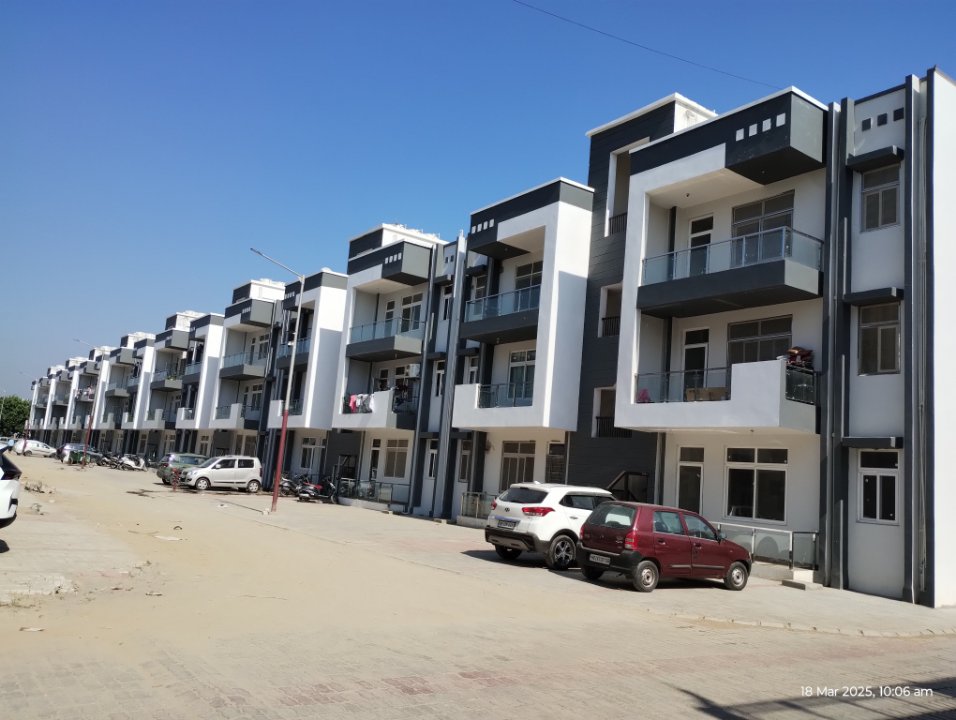 2 BHK + Pooja Room,Study Room Builder Floor For Sale in Ansal Town