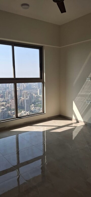 2 BHK Apartment For Rent in Sheth Irene, Malad West