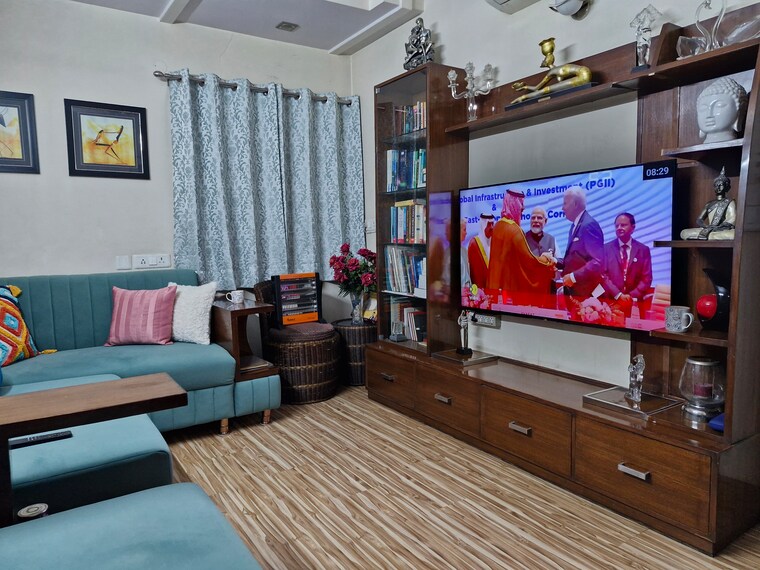Living Room, pitampura 4 Bedroom 1650 Sq.Ft. Apartment In Pitampura Delhi 8370382