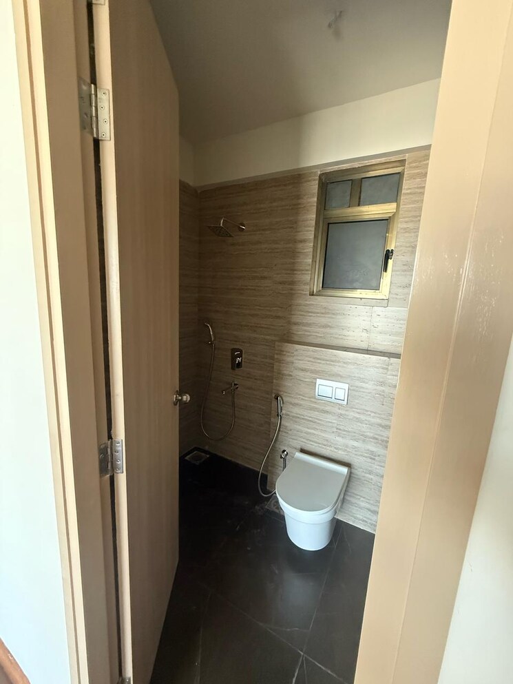 Bathroom, cci-rivali-park 2 Bedroom 770 Sq.Ft. Apartment In Borivali East Mumbai 8370170