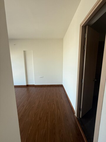 Furnished Amenities in 2 BHK Apartment at CCI Rivali Park, Borivali East – for Rent