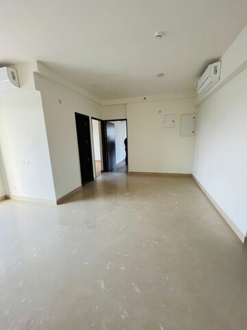 Room in 3 BHK Apartment at Godrej Meridien, Sector 106 – for Rent