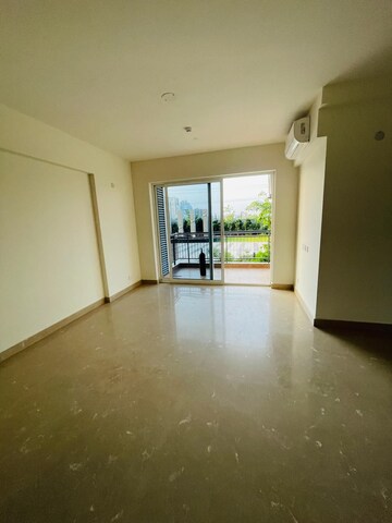 Room in 3 BHK Apartment at Godrej Meridien, Sector 106 – for Rent