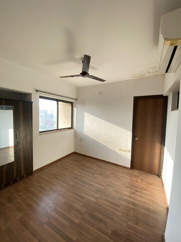 Master Bedroom in 1.5 BHK Apartment at Lodha Palava City Lakeshore Greens, Dombivli East – for Rent