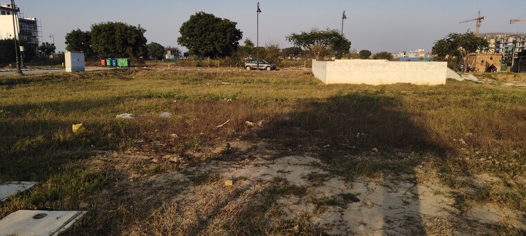 undefined, wave-city  189 Sq.Mt. Plot In Wave City Ghaziabad 8370202