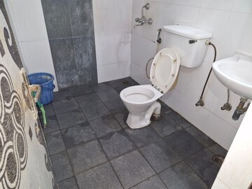 Bathroom in 2 BHK Apartment at Balaji Foster Heights, Sain Vihar – for Rent