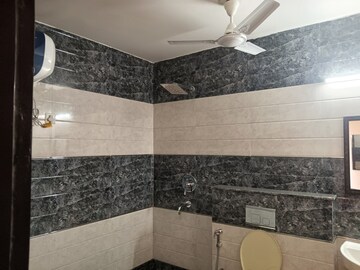 Bathroom in 2 BHK Builder Floor at Cosmos Floors, Sector 52 – for Rent