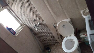 Master Bedroom in 2.5 BHK Apartment at Galaxy North Avenue ll, Gaur City 2  – for Sale