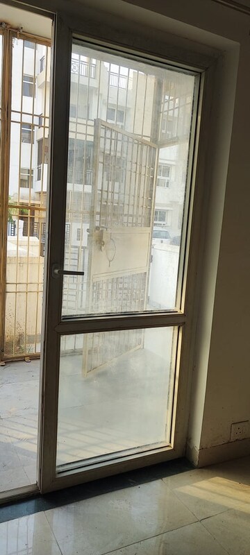 Balcony in 3 BHK Builder Floor at BPTP Parkland, Sector 75 – for Rent
