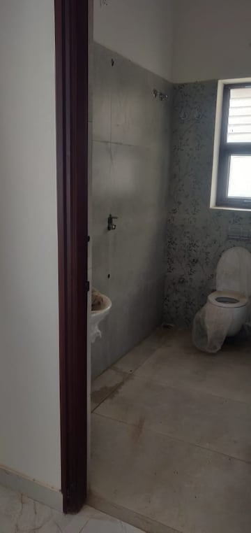 Bathroom in 5 BHK Independent House at Route 154, Jakkuru – for Rent