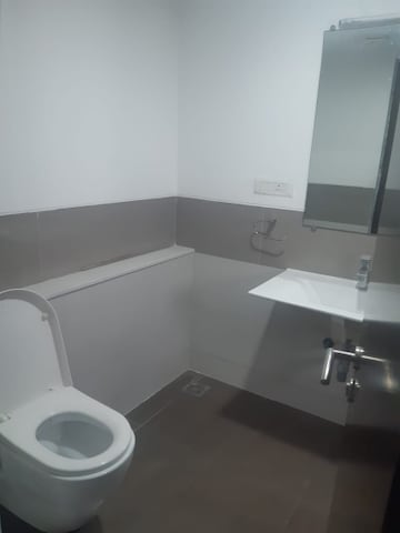 Master Bedroom in 3 BHK Builder Floor at Jayabheri The Meadows, Gachibowli – for Rent