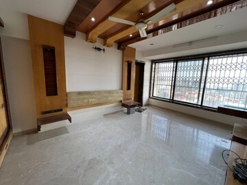 Room in 5 BHK Apartment at Ajmera Beverly Hills and Royal Empire, Andheri West – for Rent