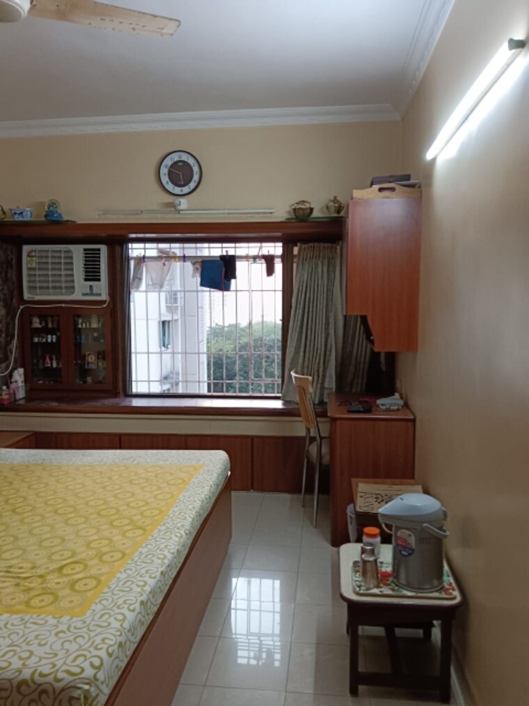 Bedroom, peddar road 2 Bedroom 940 Sq.Ft. Apartment In Peddar Road Mumbai 8370341