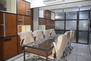 Commercial Office Space 750 Sq.Ft. For Rent in Nariman Point Mumbai  8370395