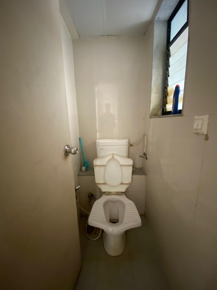 Bathroom, lodha-golden-dream 1 Bedroom 449 Sq.Ft. Apartment In Dombivli East Thane 8370442