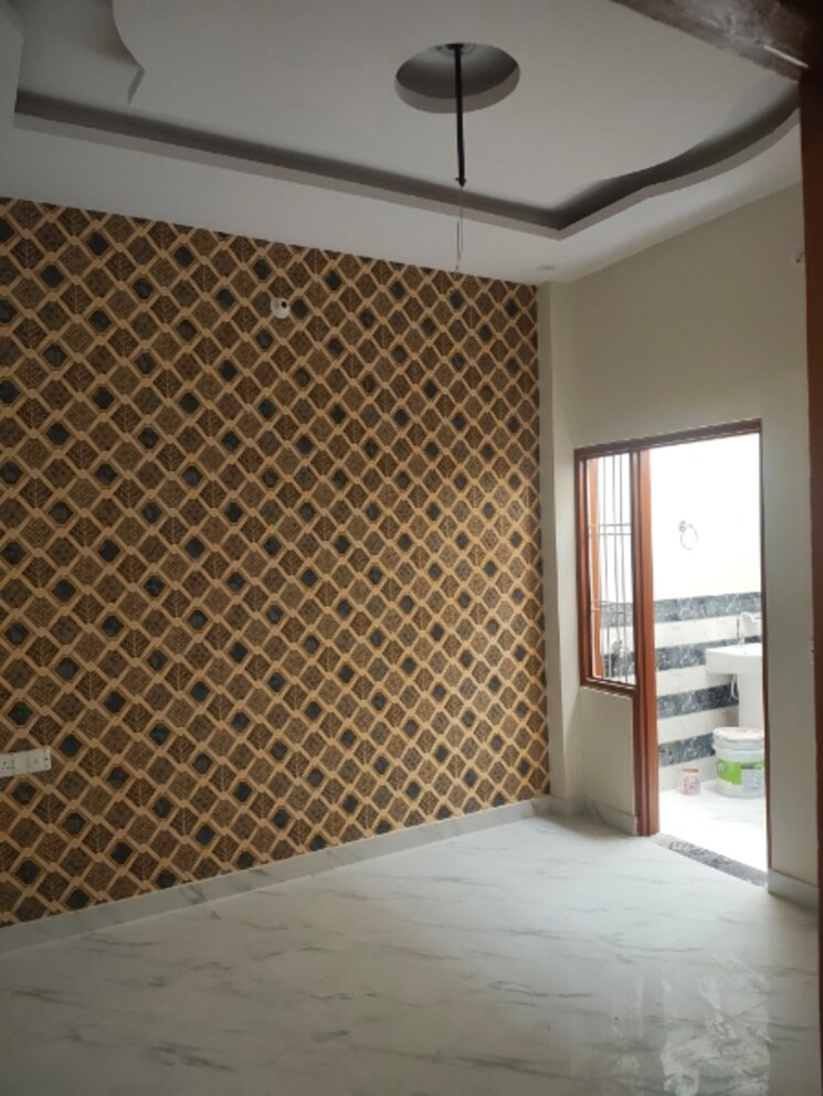 Room, kesari nagar 3 Bedroom 1000 Sq.Ft. Independent House In Kesari Nagar Lucknow 8370569