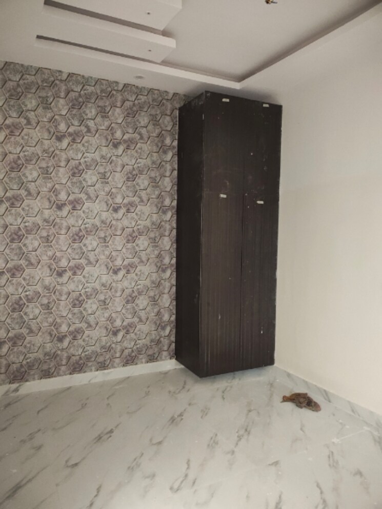 Room, kesari nagar 3 Bedroom 1000 Sq.Ft. Independent House In Kesari Nagar Lucknow 8370569