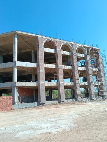 Showroom – Exterior View View at Ambala Highway - for Sale