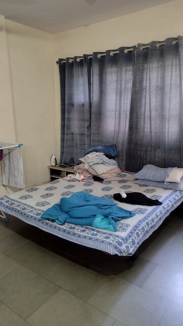 Bedroom in 1 BHK Apartment at Koregaon Park – for Rent