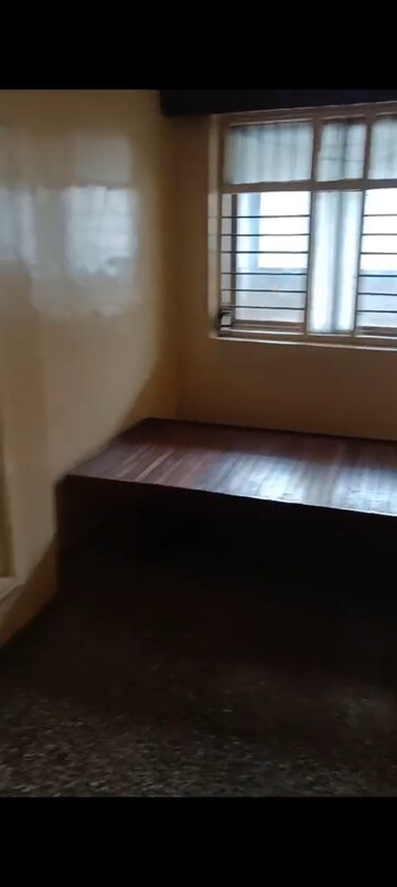 Room in 1 RK Apartment at Amar CHS Erandwane, Erandwane – for Rent