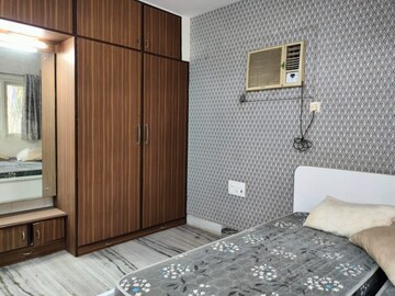 Bathroom in 2 BHK Apartment at Vile Parle West – for Rent