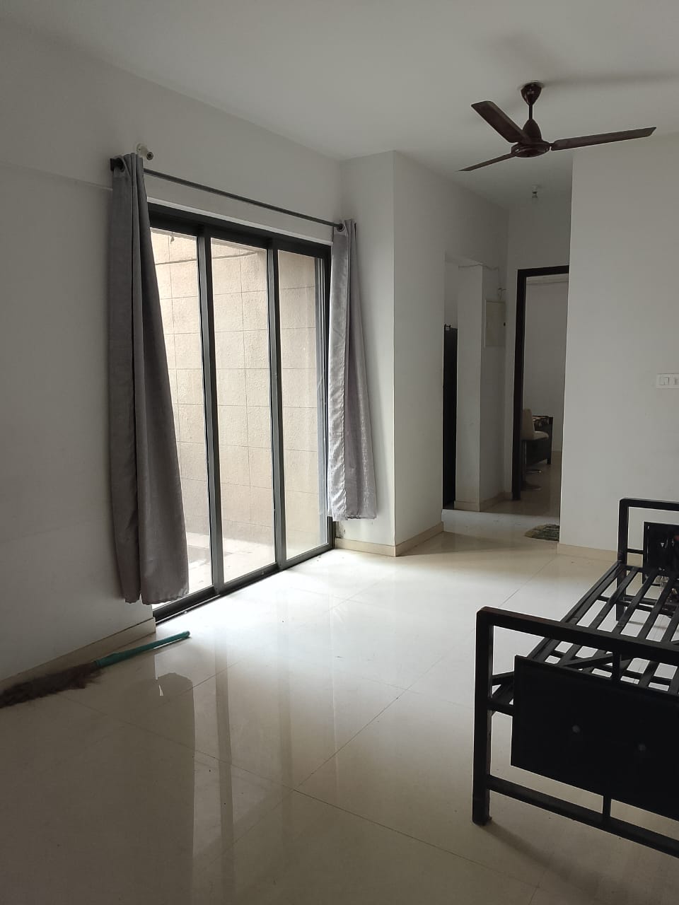 1 BHK Apartment For Rent in Lodha Palava City Lakeshore Greens