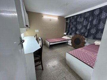 Master Bedroom in 4 BHK Penthouse at Satellite – for Rent