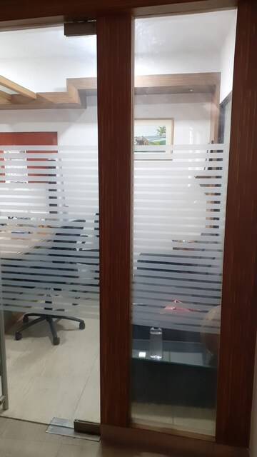 Bathroom in 4 BHK Apartment at Kumar Parc Residences, Hadapsar – for Sale