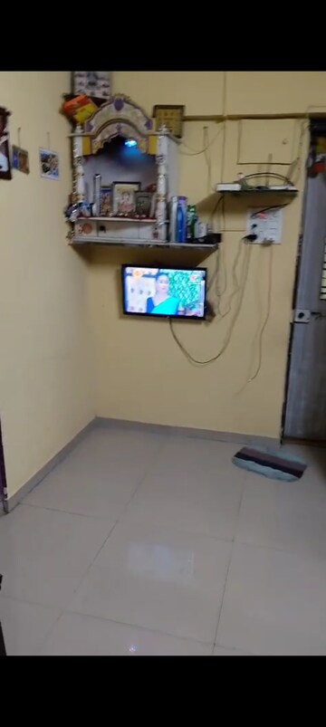 Furnished Amenities in 1 BHK Apartment at Equinox Business Park, Kurla West – for Rent