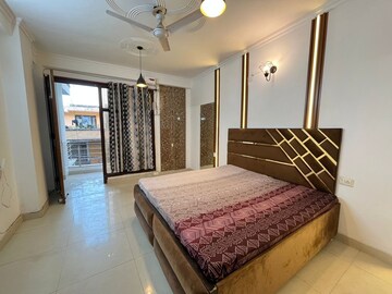 Bedroom in 1 BHK Apartment at Saket – for Rent