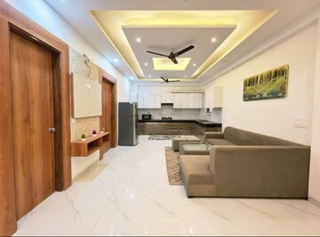 Living Room in 2 BHK Builder Floor at Saket – for Rent