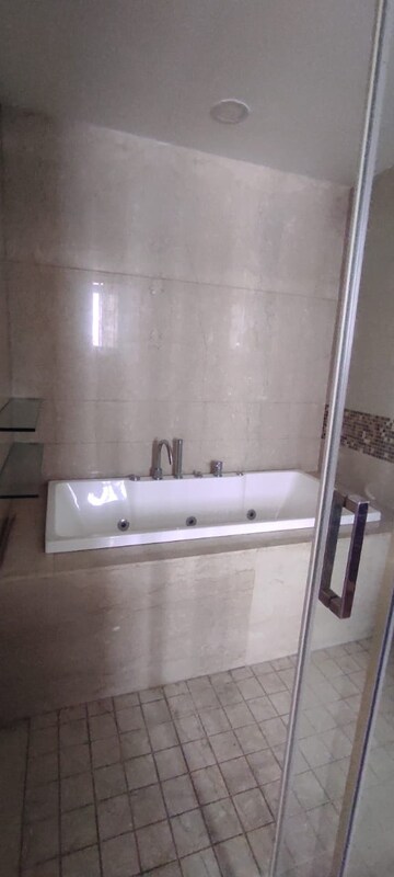 Bathroom in 2.5 BHK Apartment at M3M Sky City, Sector 65 – for Sale