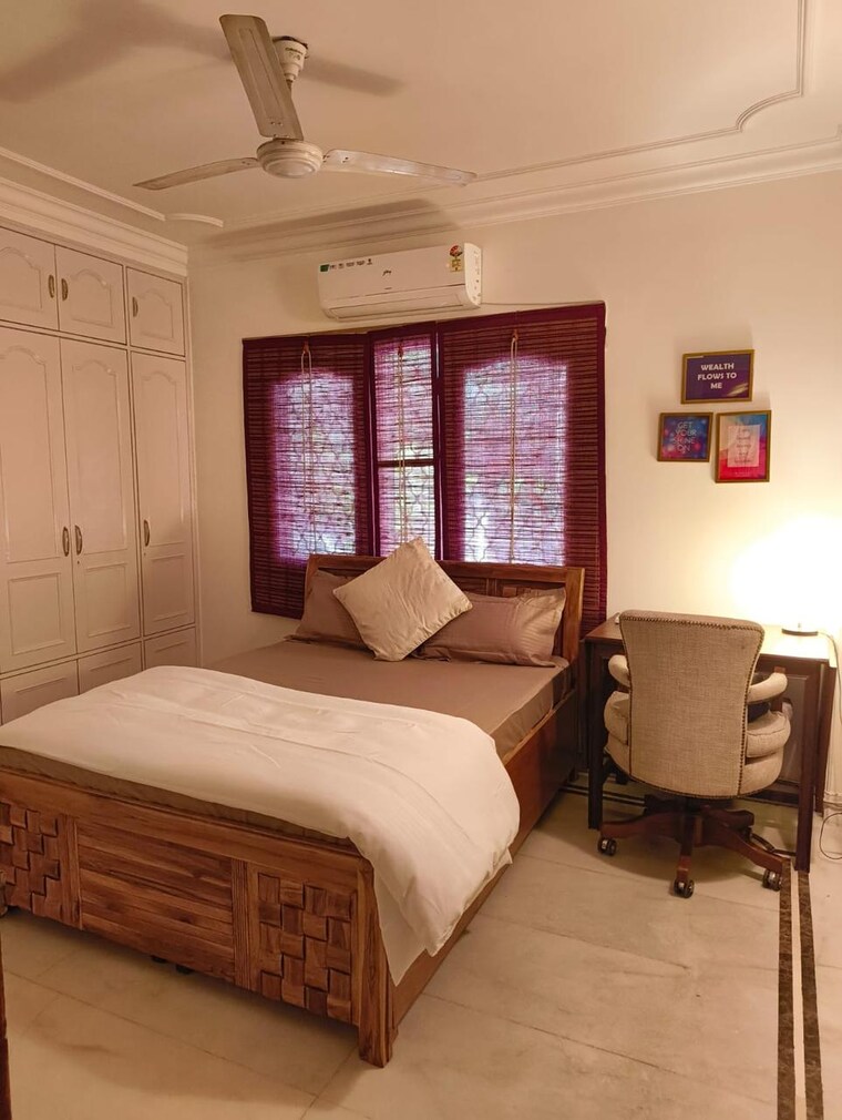 Bedroom, east of kailash 6+ Bedroom 5400 Sq.Ft. Independent House In East Of Kailash Delhi 8371148