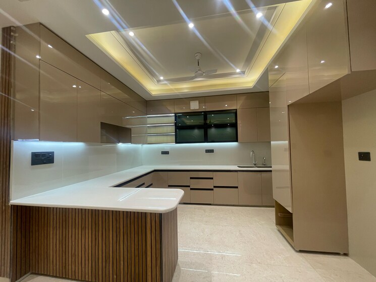Kitchen, maya-homes 4 Bedroom 2000 Sq.Ft. Builder Floor In Indrapuram Ghaziabad 8371160