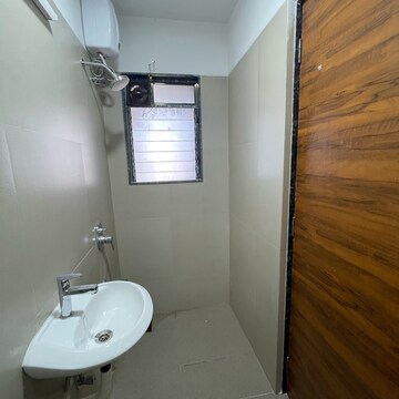 Bathroom in 3 BHK Apartment at Je And Vee Om Trimurti, Dindoshi – for Rent